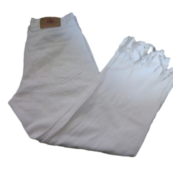 MEMBER'S Property Frayed White Jeans size 32 - Picture 4 of 6
